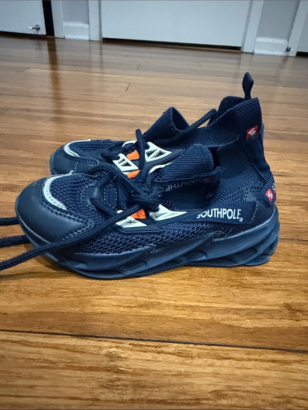 Boy's Southpole Lennox Lace Up Sneakers size 10
